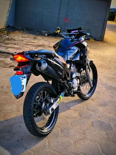 Vendo XRE 300 2021