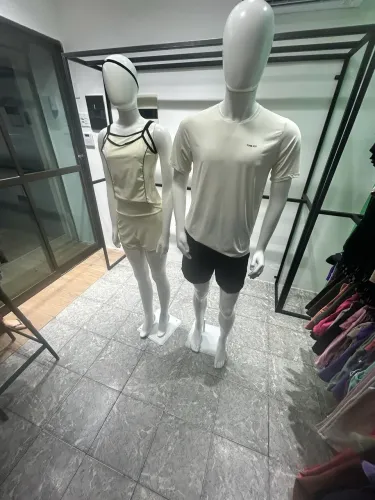 Manequins 