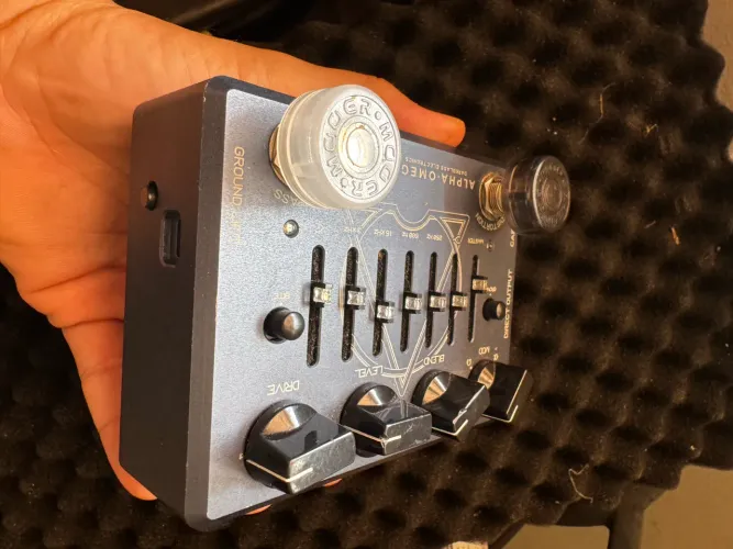 Pedal darkglass ultra alpha e omega 