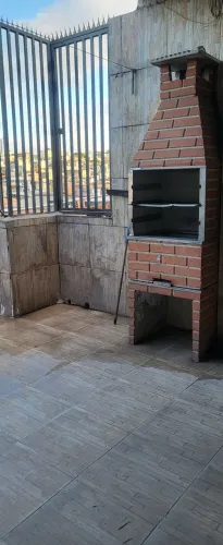 Aluga-se uma casa de vila