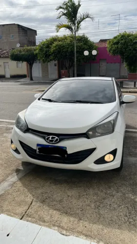 Hyundai HB20S C.plus/c.style1.0 Flex 12V Mec. 4P 2015