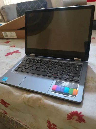 Notebook positivo DUO