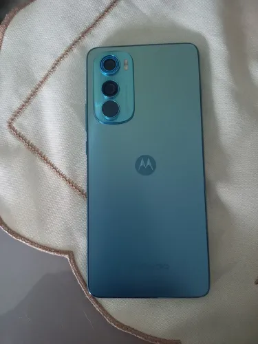 CELULAR MOTOROLA EDGE 30 AZUL MEMORIA 8GB RAM 256GB PROCESSADOR SNAPDRAGON 778G + 5G 