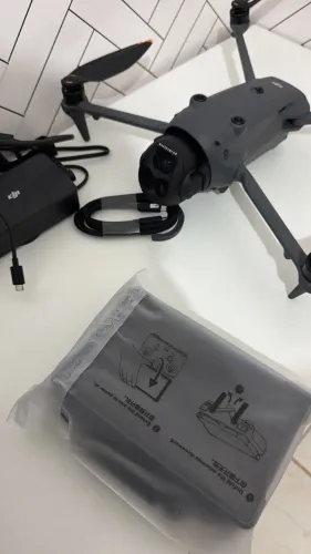 DJI MAVIC 4 PRO CREATOR COMBO
