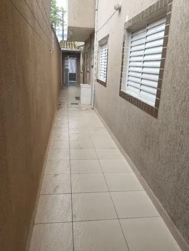 Linda Casa Sobreposta térrea na Guilhermina