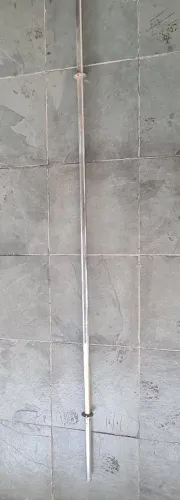 Barra maciça 2,10m com roscas