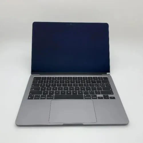 MacBook Air M2 13" (2022) - 8GB RAM, 256GB SSD - 33 ciclos de bateria - 95% saúde