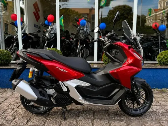Honda - ADV 160 2025