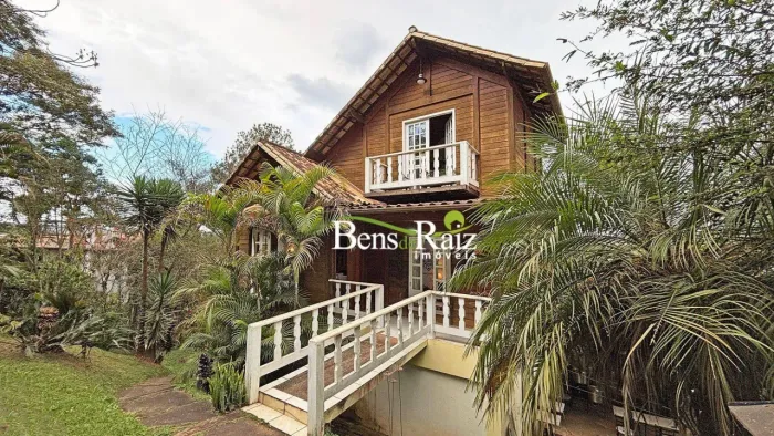 Casa com 2 dormitórios à venda, 216 m² por R$ 750.000,00 - Aconchego da Serra - Itabirito/