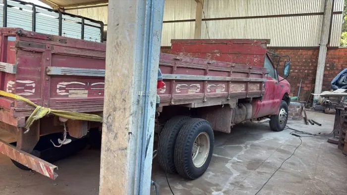 Ford F4000 1999 Diesel Carroceria Aberta