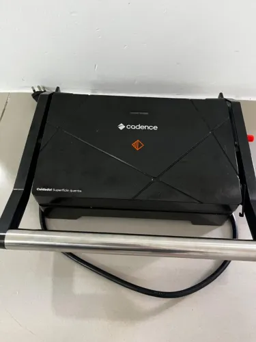 Grill Multiuso 1000w - Cadence - Preto - novo
