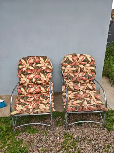 Vendo poltrona de descanso para uso externo