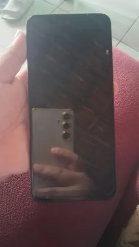 Vendo celular g34 único dono 