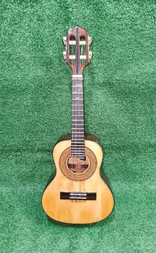 Cavaquinho Araújo Super Clássico de Jacaranda Captado