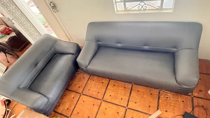 Conjunto de sofás: 2/3 lugares