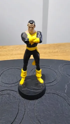 Miniaturas Eaglemoss DC COMICS - ADÃO NEGRO