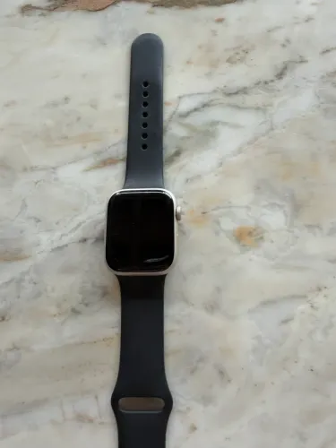 Apple Watch Series 7- 42mm