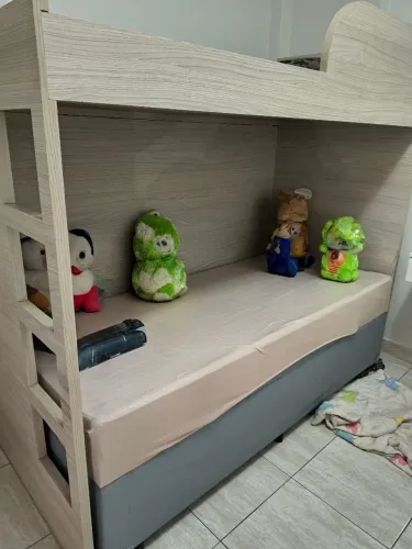 Vendo Estrutura de bicama