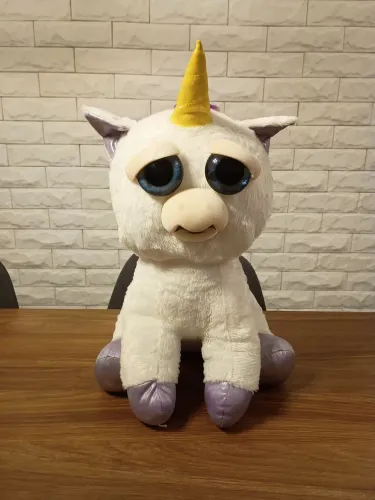 Feisty Pets Unicórnio Glenda Jumbo Original - detalhes na sobrancelha 