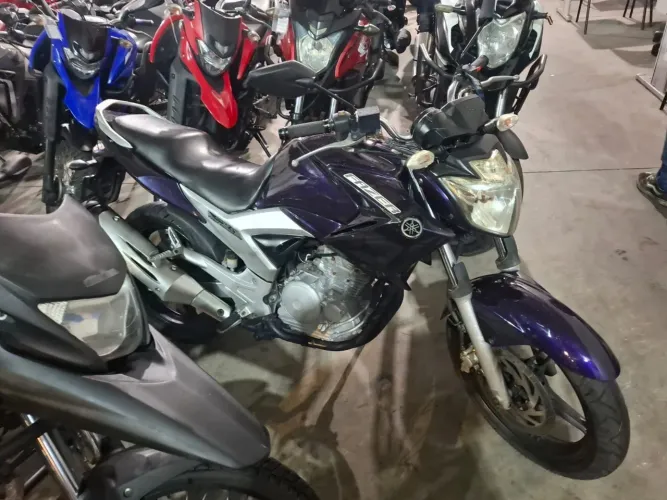 Yamaha fazer 250cc 2012 shalom veículos