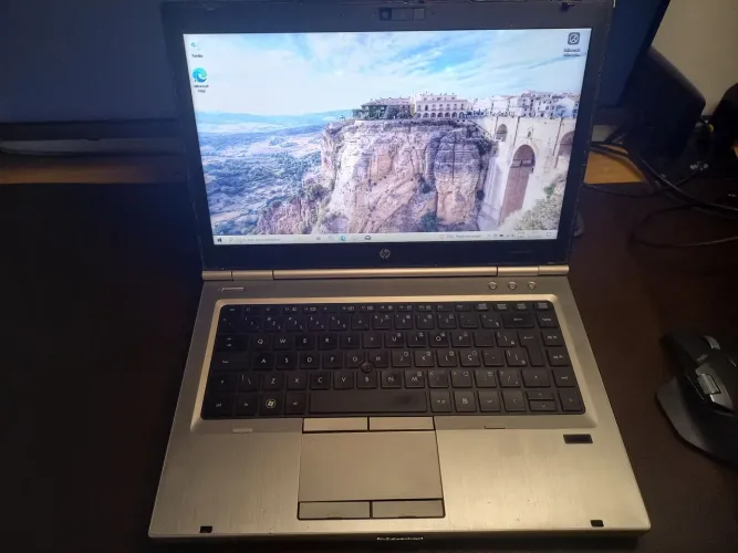 Notebook HP i7 Quad Core 16GB Ram 256GB SSD