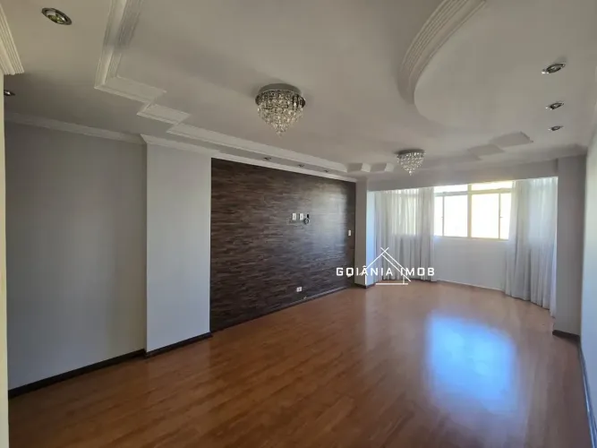 4/4 sendo 1 suite, rico em armarios planejados com 2 vaga garagem.