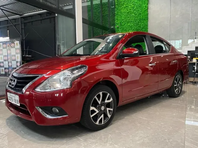 Nissan Versa Unique 1.6 16V Flexstart 4P Aut. 2017