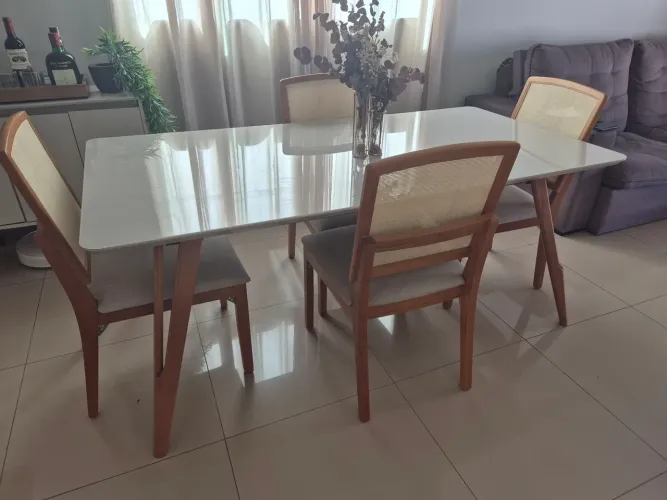 Mesa para 6 cadeiras