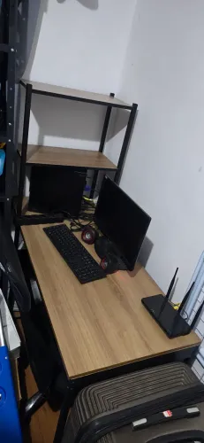 Escrivaninha para computador