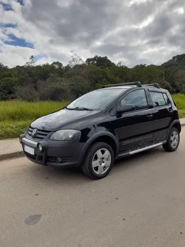 Volkswagen Crossfox 1.6 MI Total Flex 8V 5P 2010