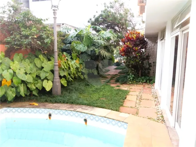 Casa com 6 quartos à venda ou para locação em Jardim guedala - SP