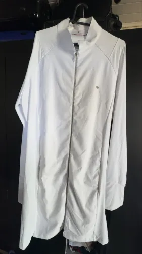 Jaleco Branco com zíper modelo Veneto TAM G Dra. Cheirie