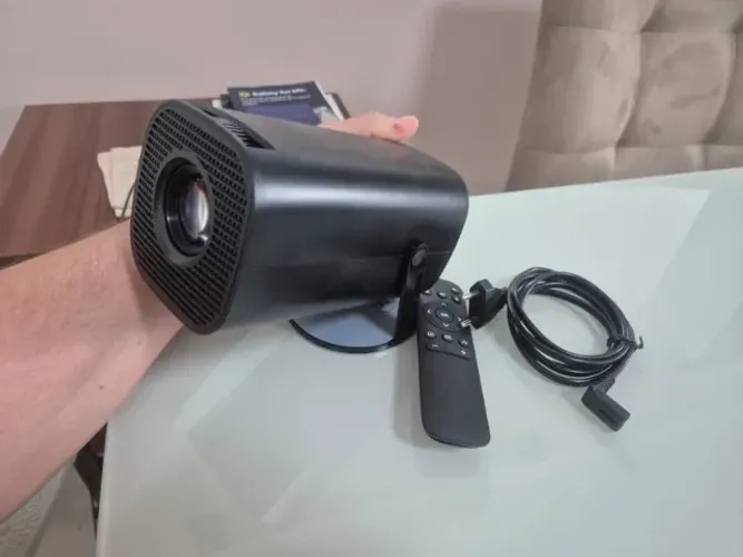 Mini projetor portátil esperto de P30