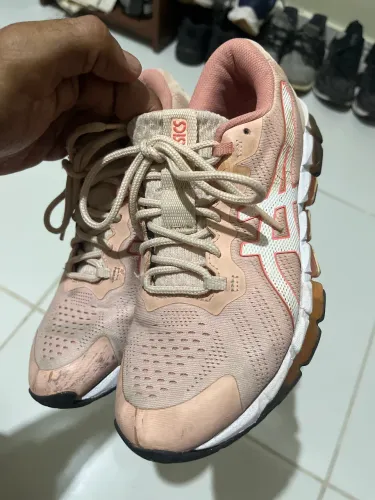 Tênis feminino 38
