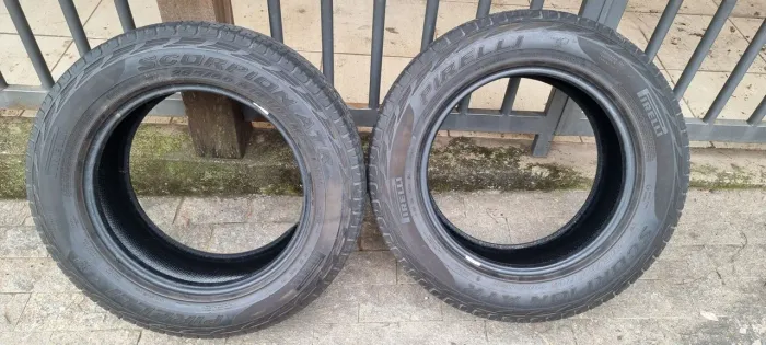 Par Pneus Pirelli Scorpion ATR 265/60 R18 - Meia Vida / Ótimo Estado