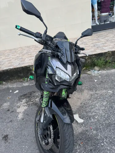 Z900