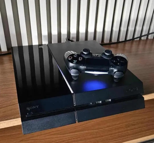 PLAYSTATION 4 12.50 GOLDHEN