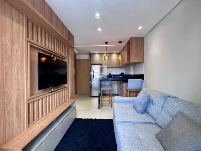Studio no 915 totalmente mobiliado, pronto para morar ou investir