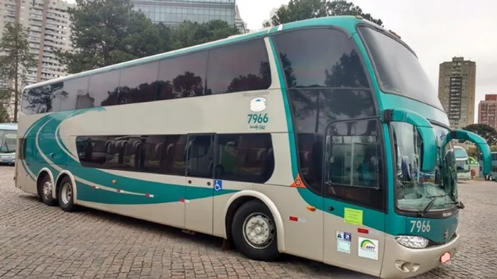 Locação e Fretamento de Ônibus, Micro ônibus, Vans e Carros executivos