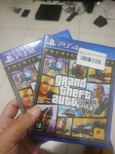 Jogo GTA V novo lacrado de PS4