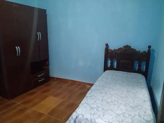 Aluguel de quarto individual mobiliado