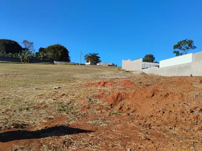Oportunidade terreno de 1040m2 no Condomínio Reserva Altos do Catagua