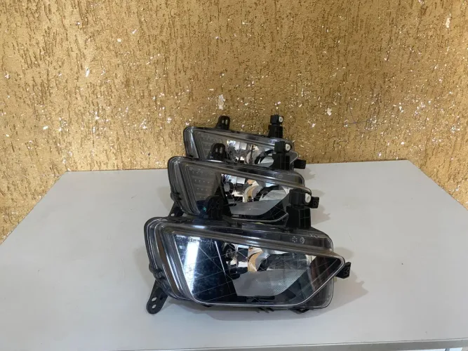 Farol de Milha esquerdo Polo / Virtus 2017/2018/2019/2020/2021/2022