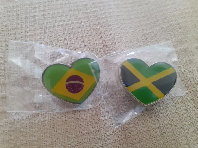 KIT PINS BROCHES BRASIL JAMAICA NOVOS
