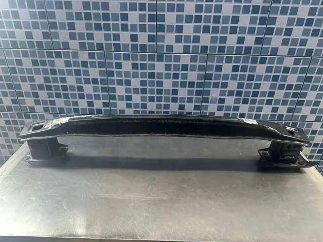 Alma do parachoque traseiro Mercedes c180 2015/2016/2017/2018/2019 original novo