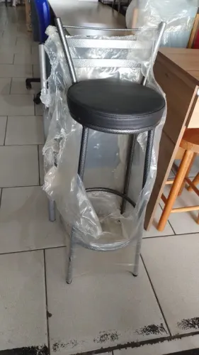 Banqueta 75 cm até o acento novas 