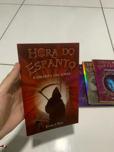 Livros de terror "Hora do Espanto"