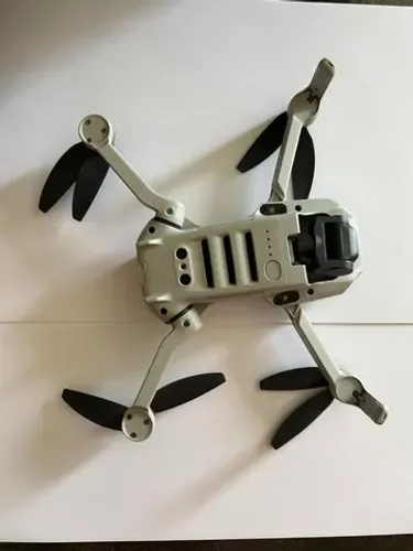 Mini Drone Dji Mavic Mini Drdji014 Fly More Combo Câmera 2.7K