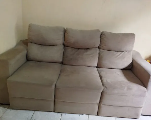 Sofá retrátil 3 lugares 