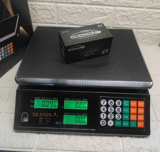 Balança digital eletrônica 40 kg.